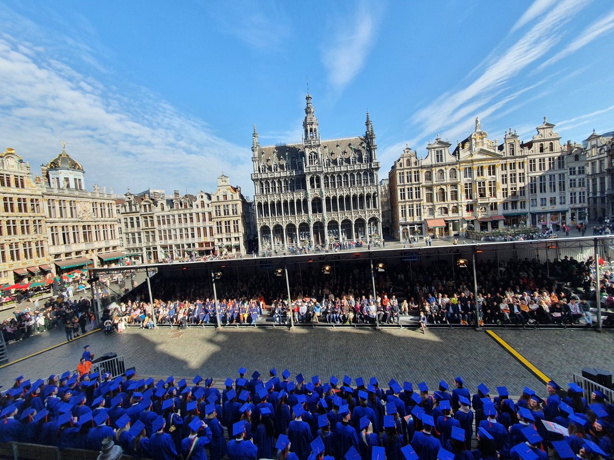 Best of luck to our students in Communication Sciences graduating today! 

The world needs you!

<a href="/VUBrussel/">VUB</a> <a href="/VUB_MScComm/">MSc Communication</a>
<a href="/scomvub/">scomvub</a> @StadBrussel

#classof22 #wearevub #proud