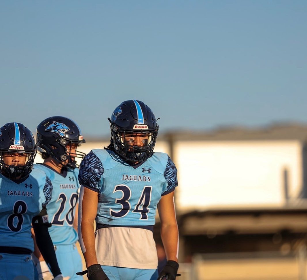 Honored and blessed to be selected to represent Team Gold in the #SASAllStarGame 
<a href="/CoachTPMiller/">Coach Miller</a> <a href="/satxhsfb/">SATXHSFB</a> @CoachSierra58 <a href="/BDammone/">Along The Wire</a> <a href="/CTJFootball/">Johnson Football</a>