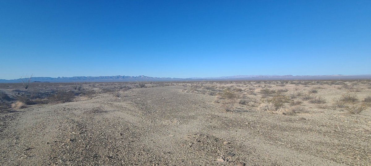 SubwaySean1's tweet photo. On day 162 we headed out of Needles, CA directly south towards a 140 mile Subway drought through the Mojave Desert. We managed to get in over 23 miles uphill in the brutal sunshine of the desert, but despite the heat you cannot beat these views! #ThanksSubway https://t.co/RwfCi9FKya