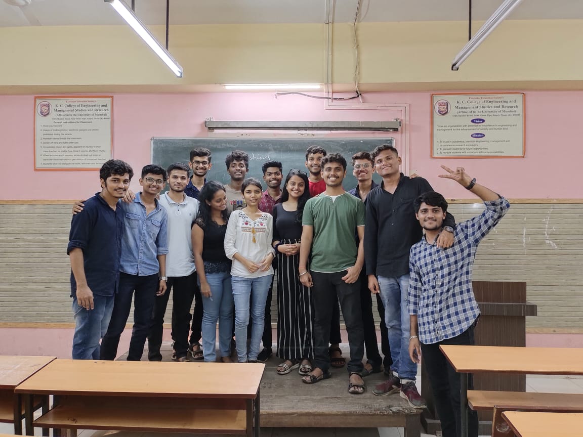 kcecell's tweet photo. A great session from a great team! Way to go web development team💪 https://t.co/ws9DIzucJO