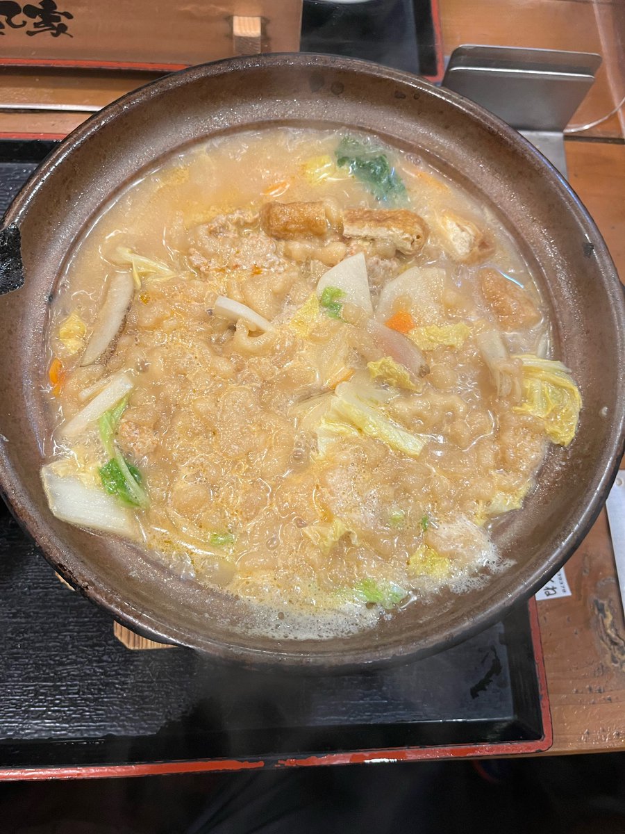 yuta_san's tweet photo. うち���て家、以前は出来なかったピリ辛つくねがトッピングできるようになってたので野菜たっぷりに付けてみた。券売機が変わってから出来る様になったのかな？ https://t.co/P9GTjyfMeK