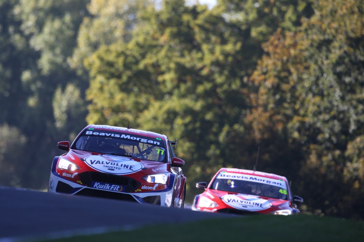 AllianceRaceUK's tweet photo. 🗞 NEWS 🗞

NAPA Racing UK - 2022 BTCC Teams’ Champions! 

• #Motorbase run @naparacinguk wins @BTCC Teams’ title 
• @ASuttonRacing ends valiant Drivers’ crown defence as Vice-Champion

Read more: https://t.co/jJvM7lu87J

📸 @JakobEbrey 

#ImWithMotorbase https://t.co/QsOH9Yuzor