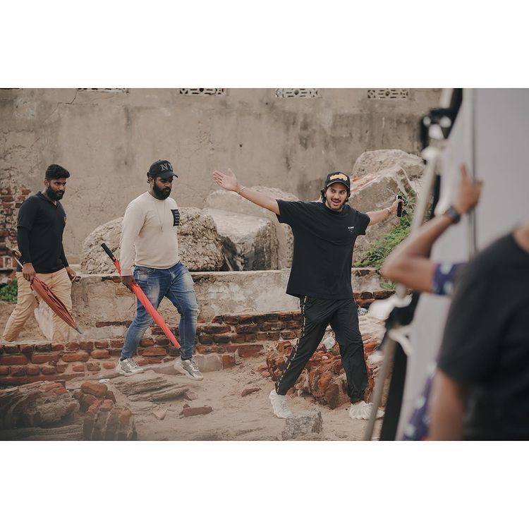kinglalu12's tweet photo. Boss🖤🔥 @dulQuer
#KingOfKotha Shoot In Progress 🔥

#DulquerSalmaan https://t.co/mSp5ShdjL3