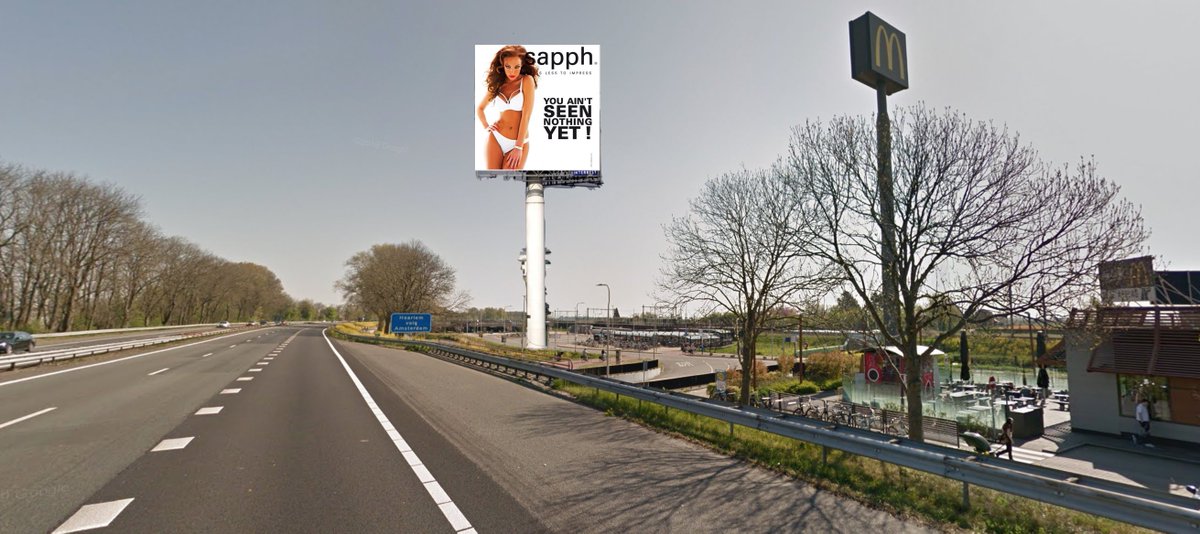 De <a href="/gem_teylingen/">Gemeente Teylingen</a> is nog steeds van plan een reclamezuil van 35 meter te plaatsen naast het NS station. <a href="/PvdATeylingen/">PvdA Teylingen</a> is fel tegen dit besluit. Het ziet er niet uit, het is slecht voor verkeersveiligheid en levert maar weinig euro’s op.

#lieverdaneenwindmolen