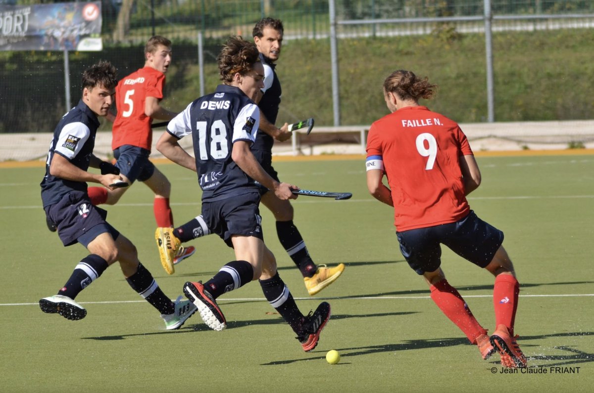 FF_Hockey's tweet photo. Lyon intraitable en N1 Dames, premier succès pour Escaudoeuvres en N1 Hommes 🚀 

La suite dans le quatrième coup de crosse ➡️ https://t.co/KLKyJPZpXD

📸 Gabriel Vibert, Isabelle Esteve &amp; J-C Friant https://t.co/fcQAgKRovv