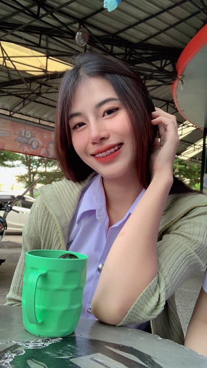 LungKwa's tweet photo. ปากหวานหน่อยทำไงได้😂
#ร้อยเอ็ด https://t.co/zkbNJWBkab