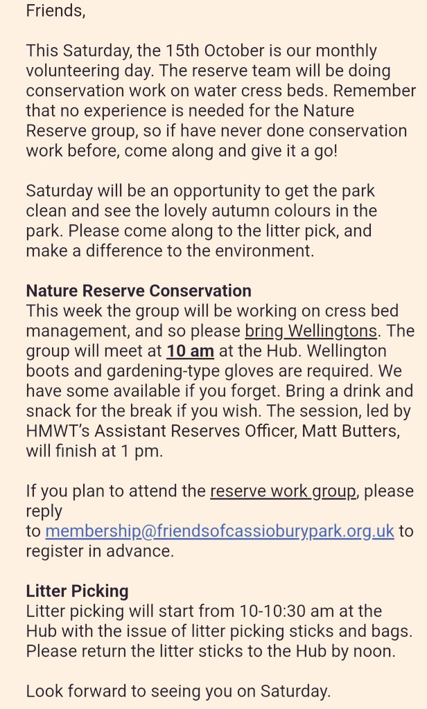 CassioburyFOCP's tweet photo. Volunteering Cassiobury Park, Saturday 15th October.

@HMWTBadger 

#Watford #Cassiobury #CassioburyPark #Volunteer #volunteering https://t.co/uz91Rfy32g
