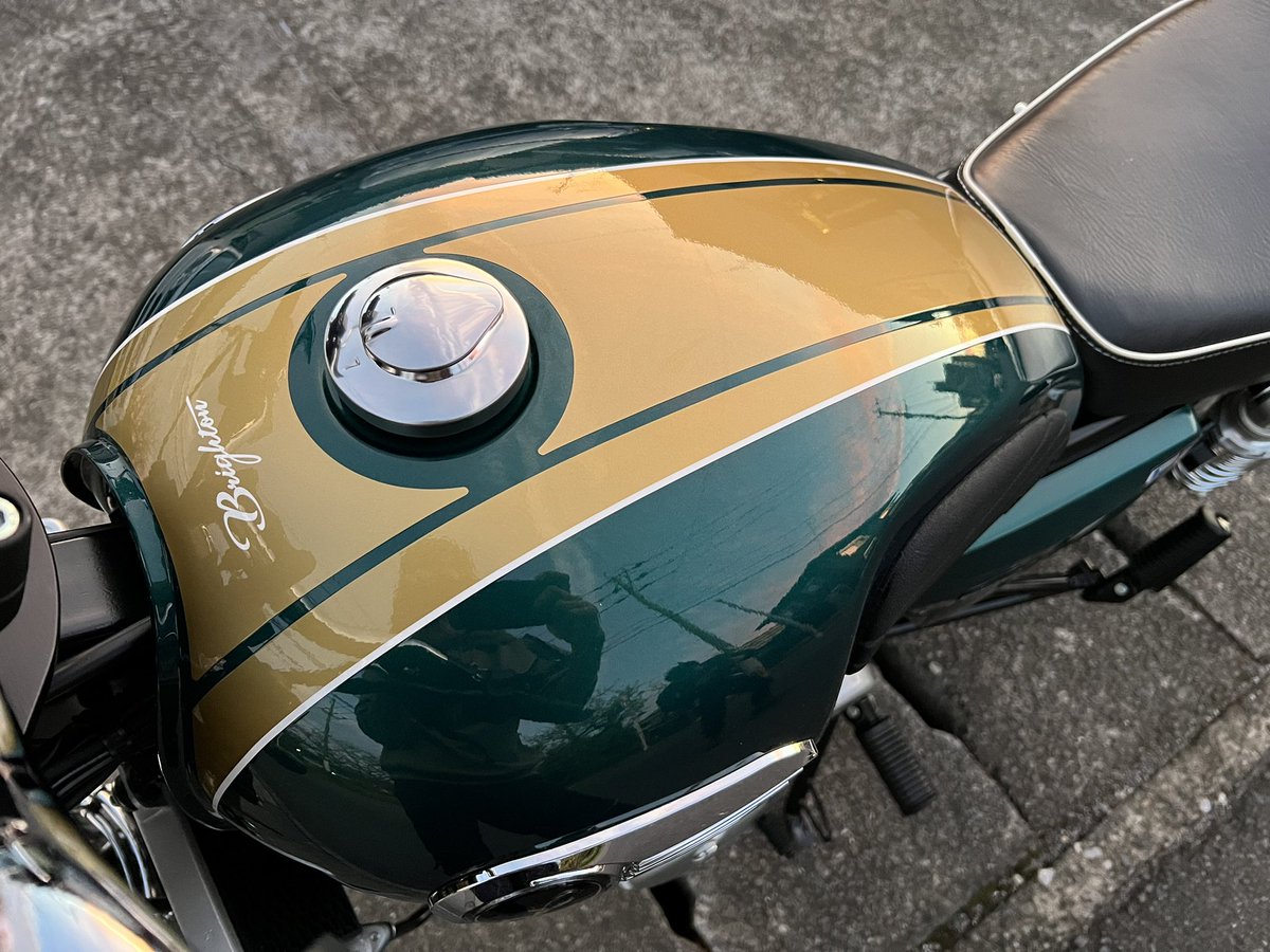 be_a_racer_'s tweet photo. 鯖ニキのNEWバイクにLMセラミック施行‼️
新車は美しい✨
#LUMINUS
#セラミックコーティング
#LMセラミック
#一層目
#PREPPRO
#GPX
#レジェンド250 https://t.co/FNac1qWpK3