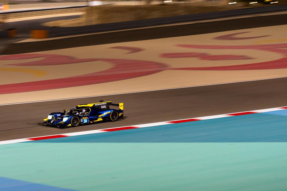 Current LMP2 leaders @RobGonzalezV and @afelixdacosta have shared a car at the last four races in Bahrain, alongside current #WEC (📸) commentator @antdavidson. Their #38 finished on the podium at all four of these races. 2019 - P2 2020 - P2 2021 - P3 #8hBahrain 2021 - P2