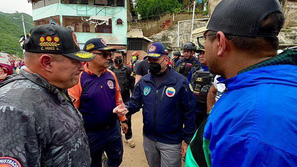 mippci_ven's tweet photo. #10Oct|🇻🇪 🗺️ ¡ETIQUETA DEL DÍA!  ▶️ 

#FuerzaPuebloLasTejerías

¡No están solos, hermanos! https://t.co/v7abty8y2A