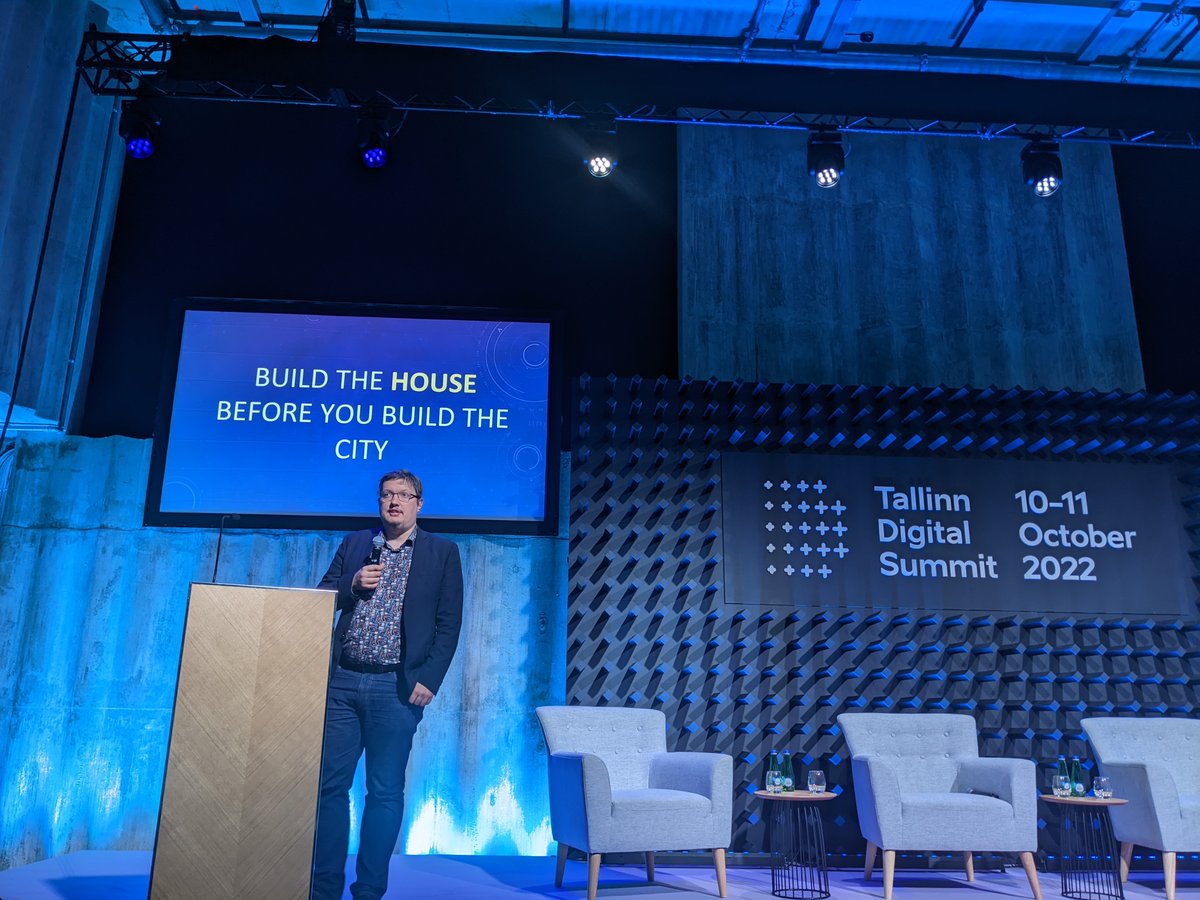 At the GovStack session today, <a href="/KristoVaher/">Kristo Vaher 🇪🇪🇺🇦</a> shares his digital government principles for the future
#TDS2022 #TrustedConnectivity