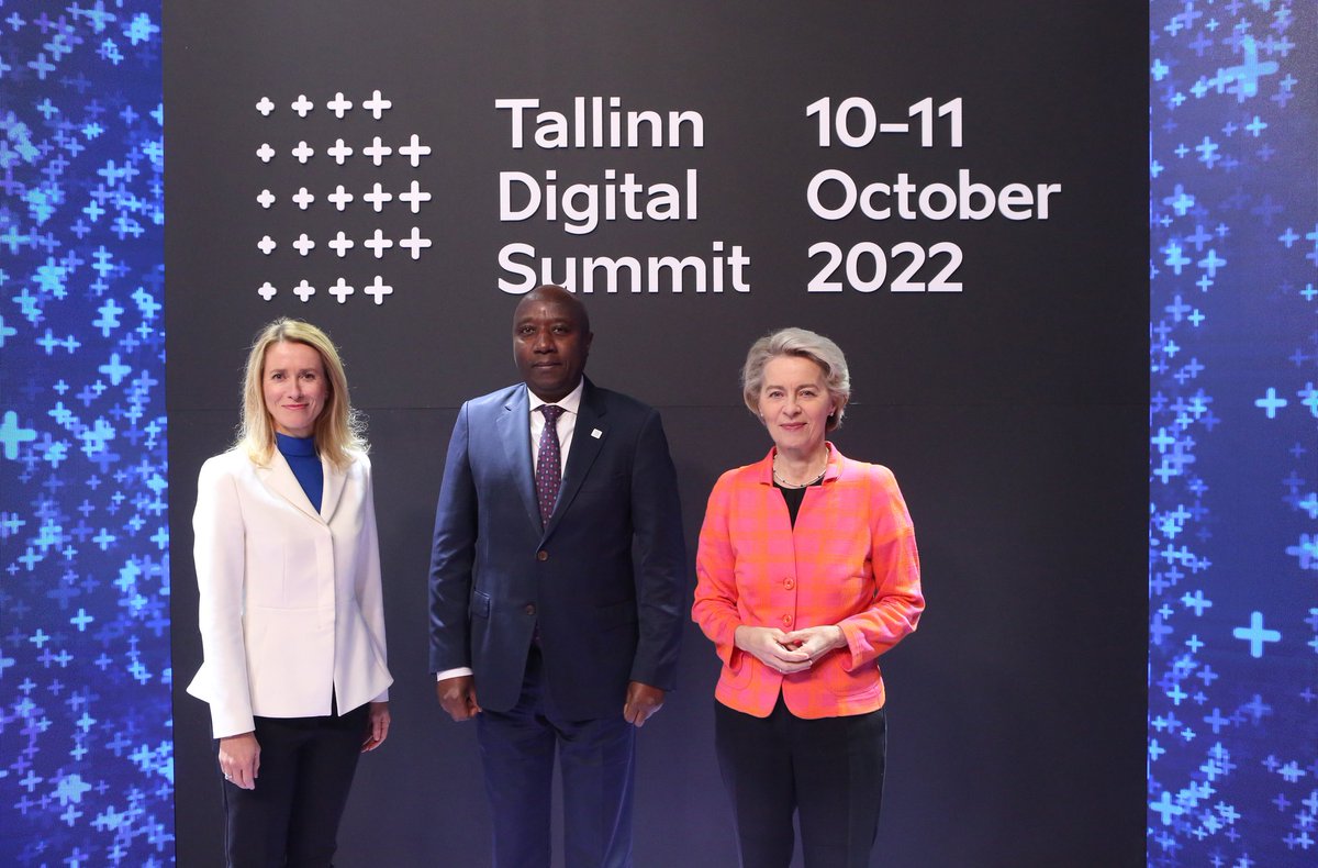 PrimatureRwanda's tweet photo. This morning, PM Dr. Ngirente delivered a keynote address at the annual Tallinn Digital Summit, taking place in Estonia. This year, the Summit focused on delivering trusted connectivity and trusted partnerships. #TDS2022 https://t.co/KgiL5t3wI7