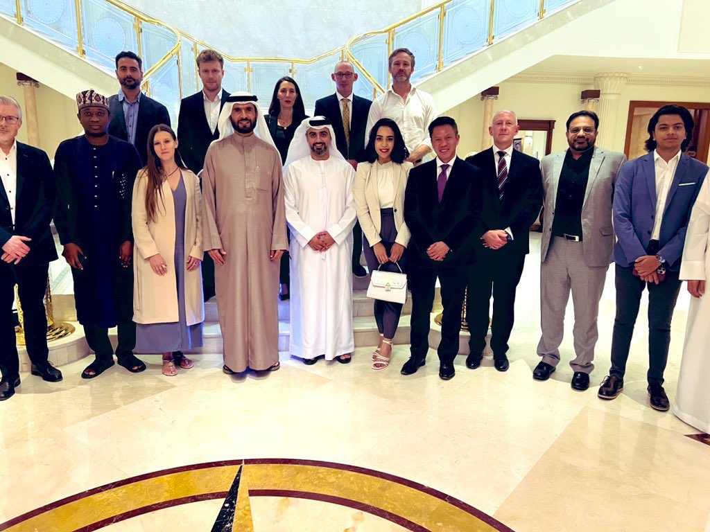 It was a fantastic Meeting with his Highness Shaikh Faisal bin Saqer  Al Qasimi in Ras Al Khaimah Palace after the successful BSV VIP RAK Conférence <a href="/JimmyWinSV/">J Win</a> <a href="/TheFeelogical/">Muhammad Salman Anjum</a>