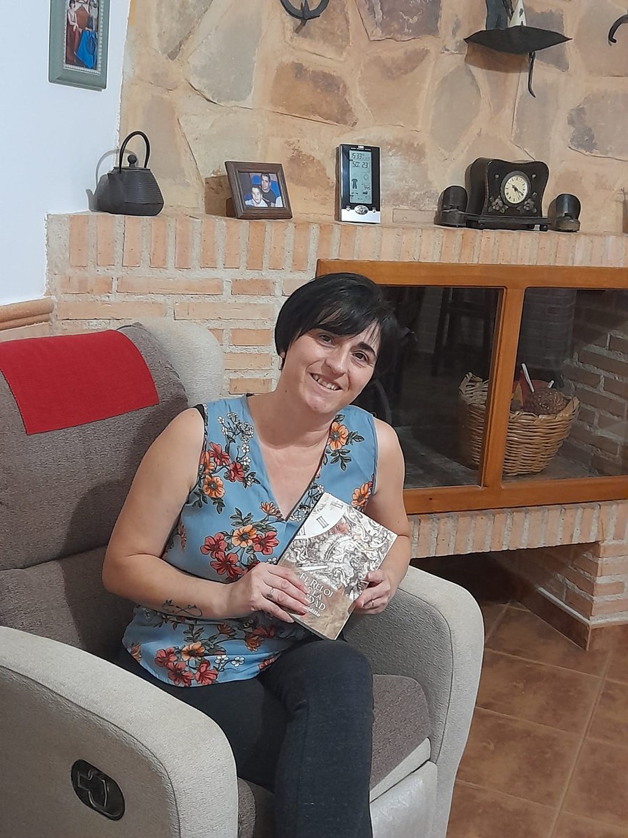 Otra enamorada de la lectura dispuesta a disfrutar de esta historia entrañable.