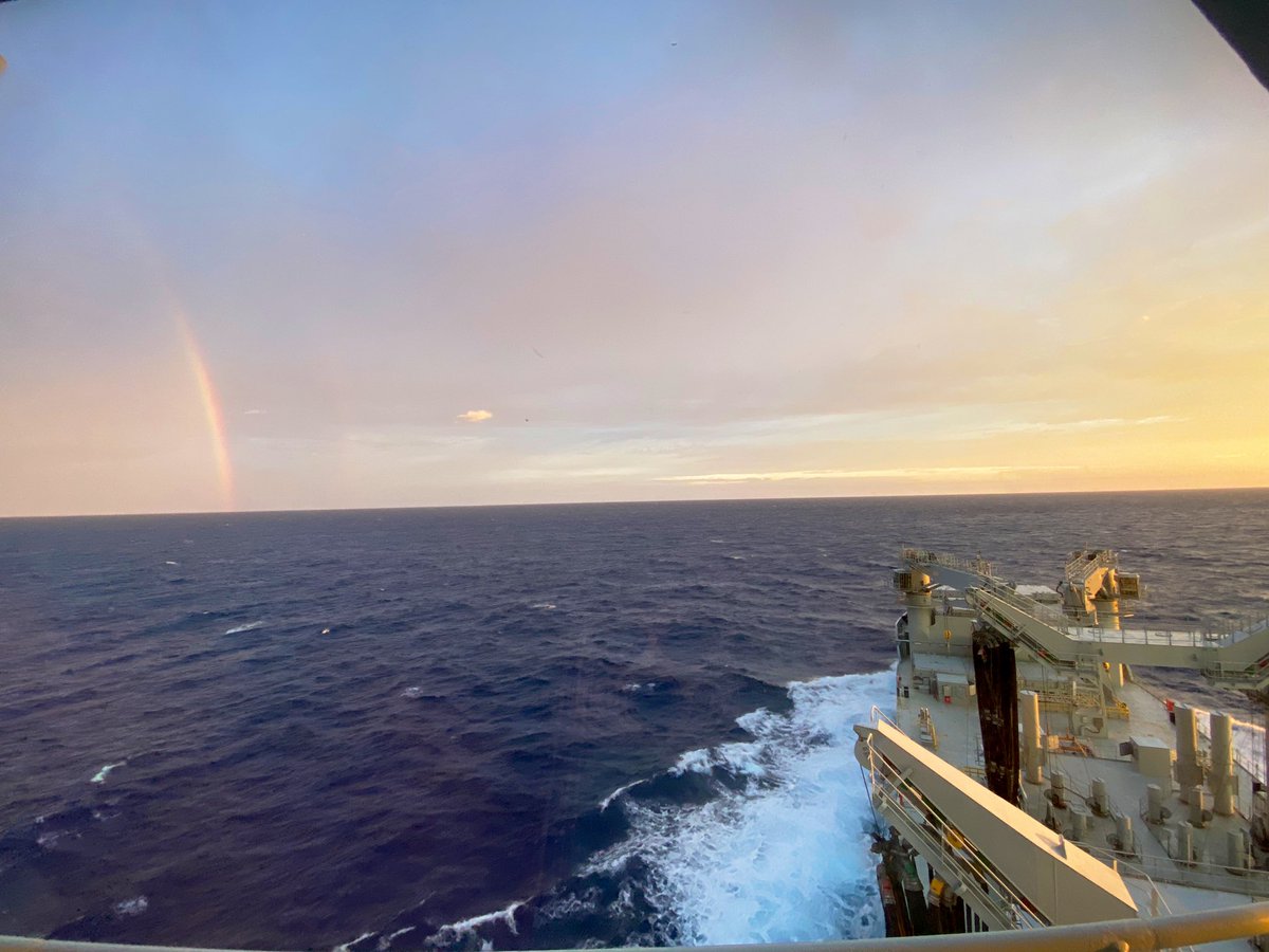 TankerSteph's tweet image. With a cloudy sky, comes a little bit of rain, which brings a little rainbow. 
🌈🌦🍂🦃🙏🍁🌦🌈
#HappyThanksgiving #holidayatsea 
#sunset #rainbow #lifeatsea