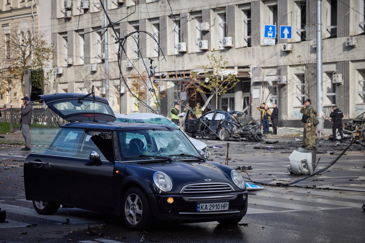 Volodymyr Zelenskyy / Володимир Зеленський tweet media