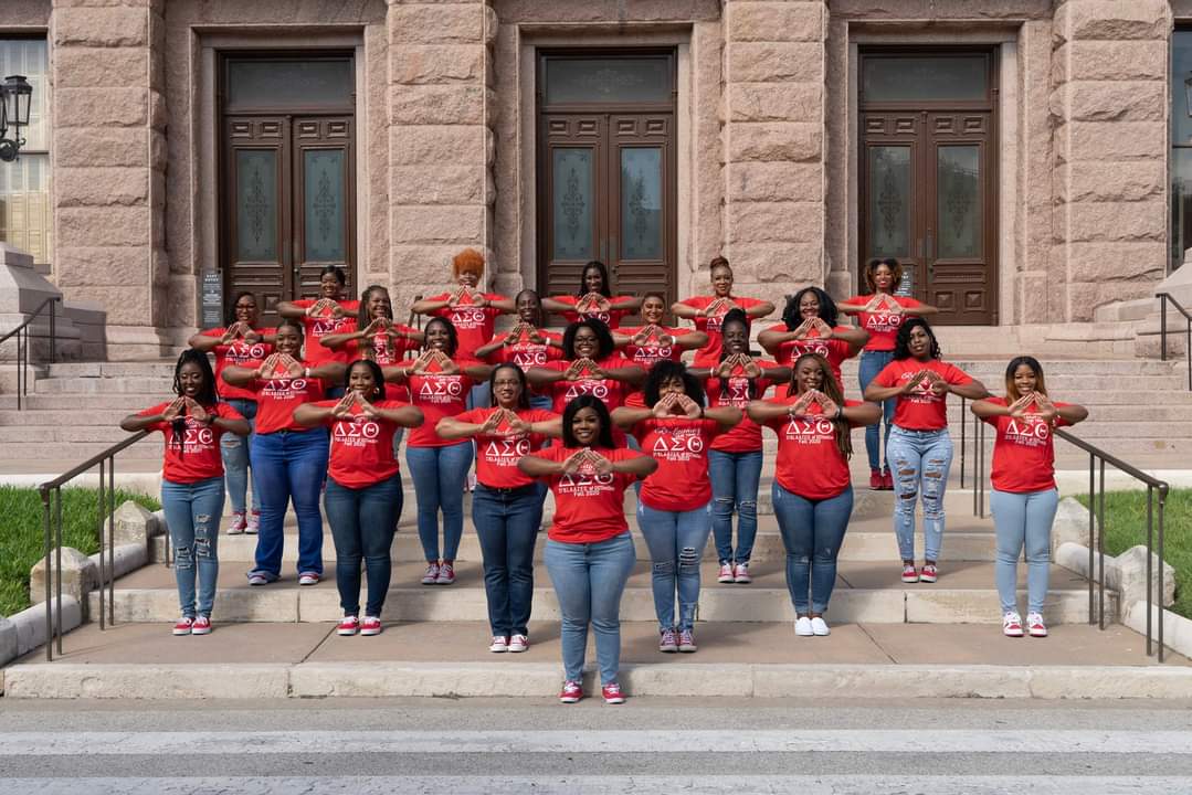 DSTATX's tweet photo. Happy 2nd DELTAversary to our Fall 2020 line! Two years in and a lifetime to go.
#DST1913
#DSTATX1930
#FinancialandActive #LifetimeCommitment #OhtobeaDELTAGirl 🔺️ https://t.co/JYD9XP5FEm