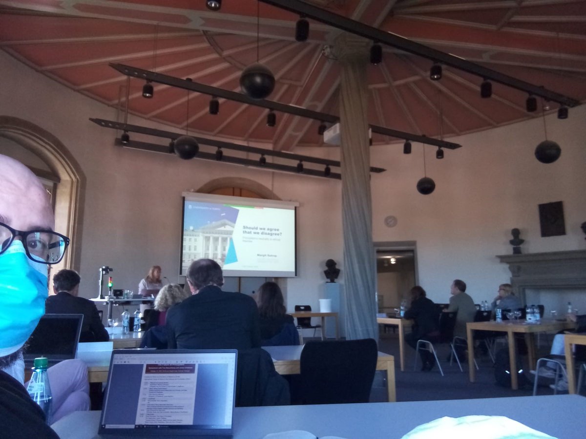 FeeneyOliver's tweet photo. Masked up again but worth it. In Tübingen castle listening to very interesting talks at the "Future of Principlism" Symposium (with the two greats joining online). #beauchampandchildress #4principles #honorarydoctorates https://t.co/uQVerGQJ1H