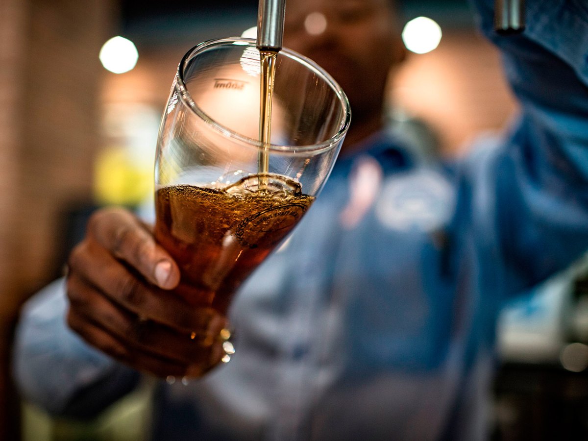 We hope you all had a great weekend, come down and kickstart the new week with a cold pint! 

#TheCannonPub #LocalPub #EnglishPub #HappyHour #DrinkDeals #DancingThroughTheDecades #90sMusic #ClublandMusic #DecadeMusic #PintOfBeer #ClublandClassics #BeerGarden