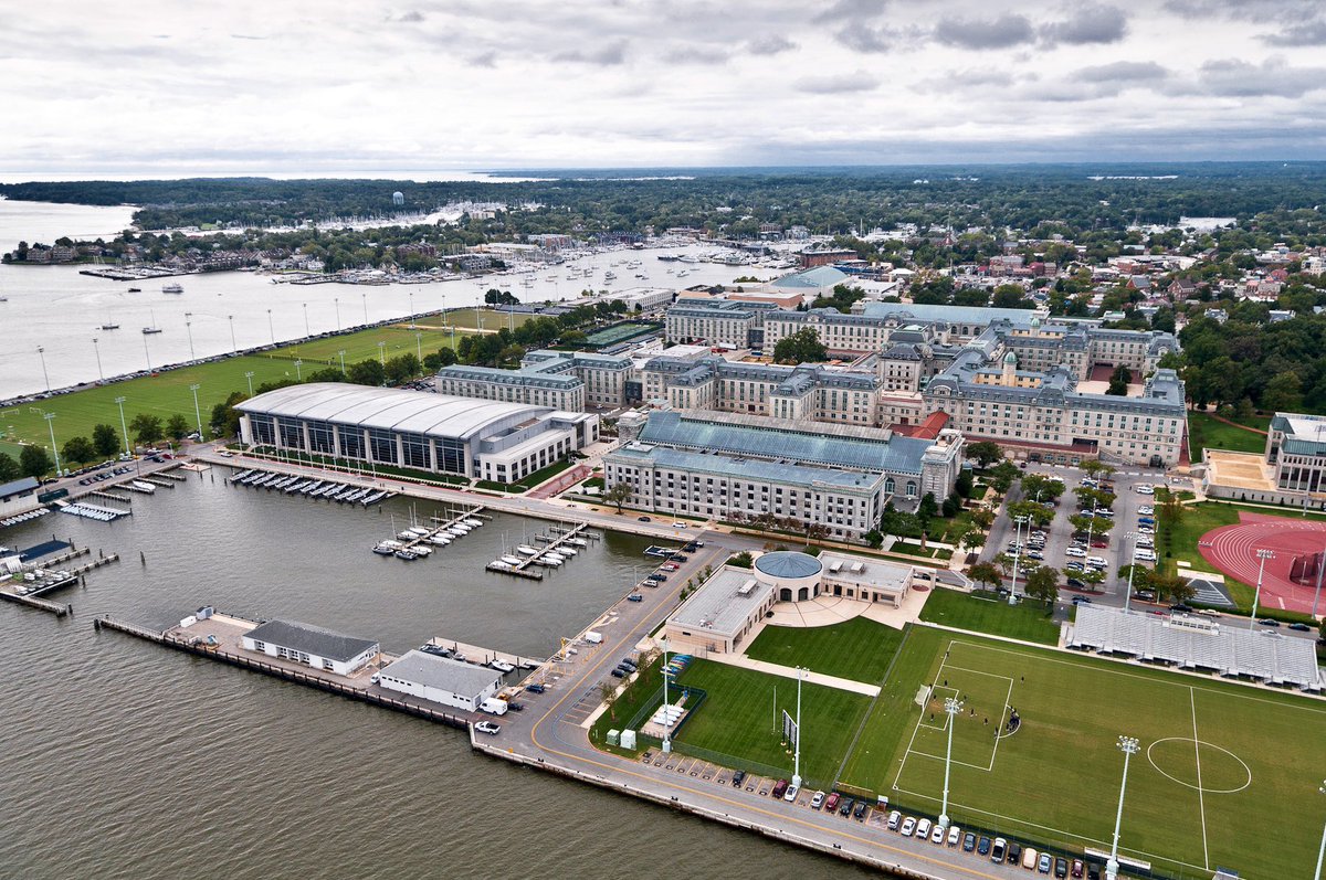 NavyAthletics's tweet photo. Happy 177th birthday to the @NavalAcademy 🥳 Here’s to many more years of developing the best and brightest our country has to offer

#GoNavy https://t.co/osQV1pMTNi
