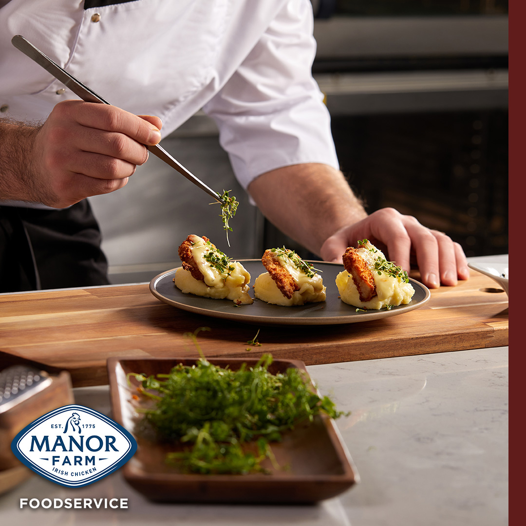 Today is #WorldMentalHealthDay, so remember to take care of your mental health when working in the kitchen. For tips on how to manage your mental health, read our blog: fal.cn/3sBlw

#FoodWaste #Manorfarm #ManorFarmFS #Foodservice #IrishChicken