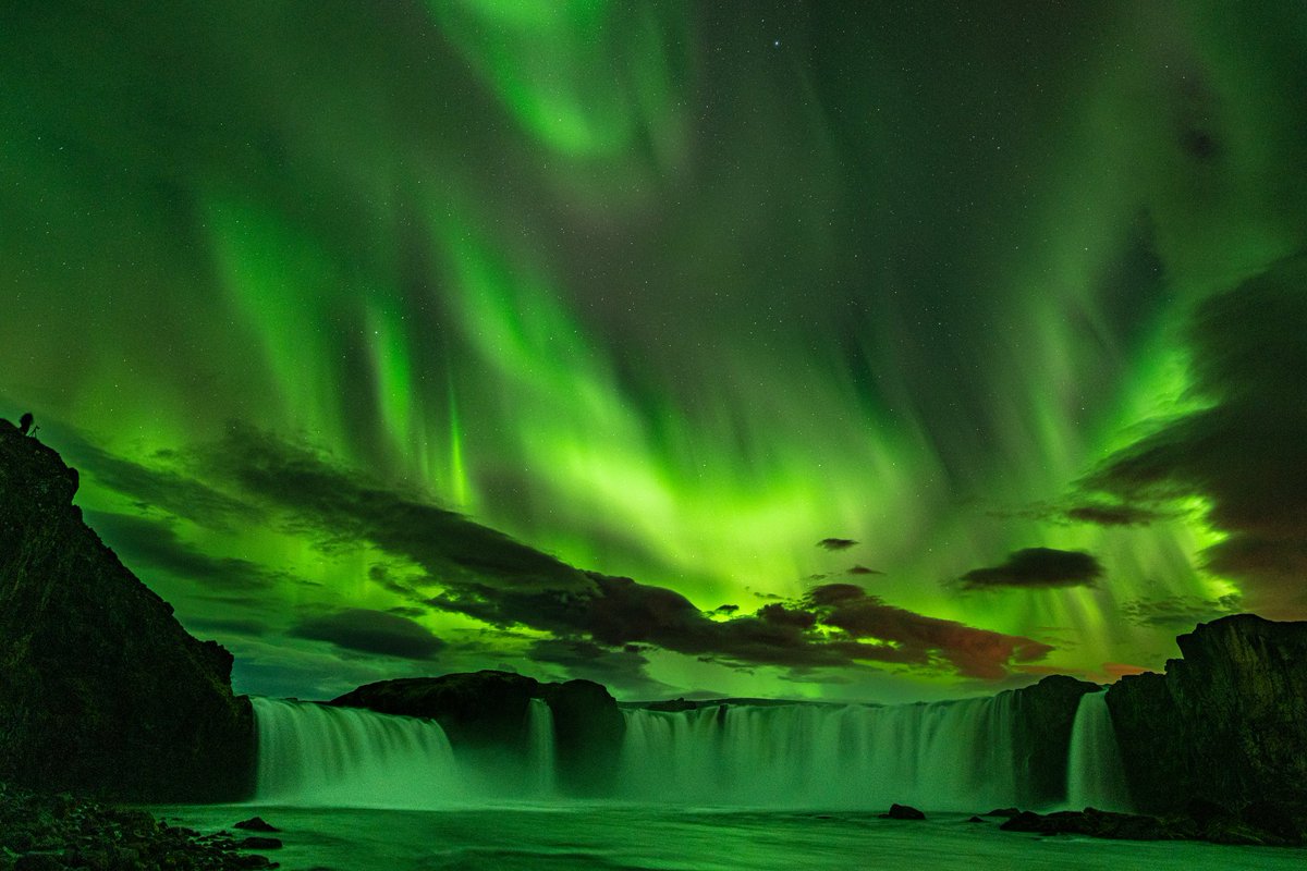 Last minute plans to drive 6hrs to the North of Iceland paid off.  More of the story athttps://m.facebook.com/story.php?story_fbid=pfbid0dhXxZweyBVnvCSX7yiVPoUZae4esHTr1E95bSsagezdTb58ddPVSdSQycM2wEvSCl&amp;id=641751465