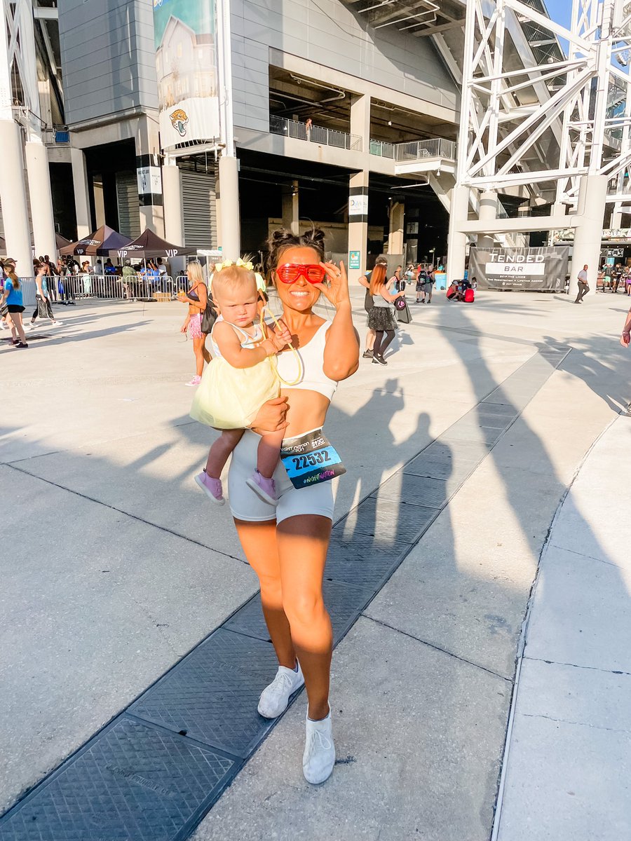 iwantcandi17's tweet photo. Running and Raving with my baby. It really doesn’t get better than that🥰 #nightnationrun https://t.co/qcSxQf2Kaw