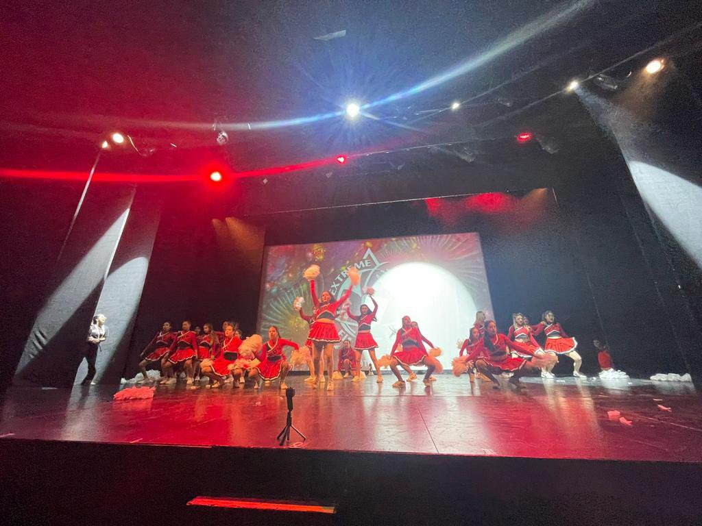 crewescuela's tweet photo. Y por último FREEDANCE JUVENIL 🏅

Ellas son PLAYERS DANCE SQUAD 

Que también participaron del @TORNEOFED y se llevaron los aplausos de todos!!!! 

No solo que pasaron a la final PREMIUM, sino que también fueron coreografía destacada del torneo

Felicitaciones @MicaaBarreiro ♥️ https://t.co/XsGdZJw9Cr