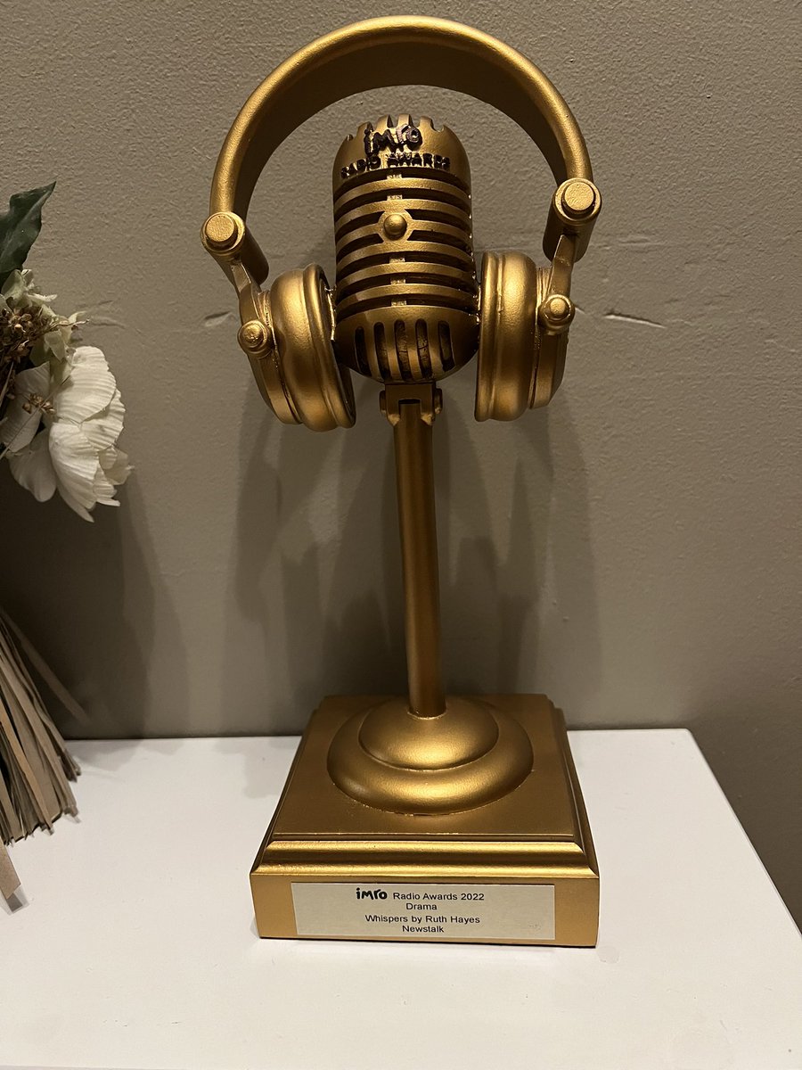 ‘Whispers’ won gold! The play I produced, wrote and performed in took home the gold for best radio drama at the #imro2022 awards on Fri night. It means the world to me that this story has resonated with others & will hopefully raise awareness of the symptoms of ovarian cancer.