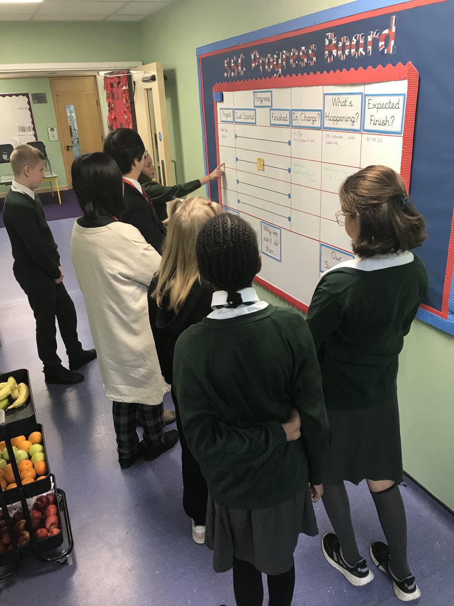 MrsNottHPS tweet media