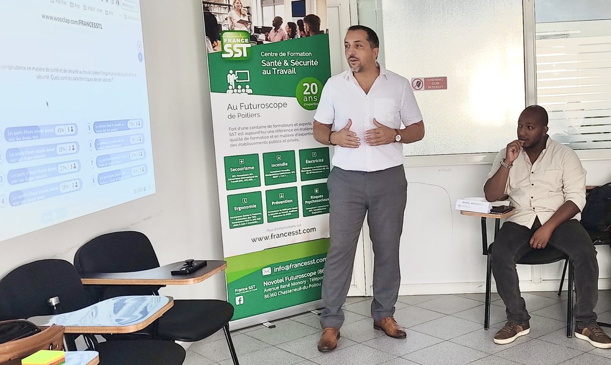 France_SST's tweet photo. Quelques images de nos formations @casavigilance au #Maroc, avec :
➜ Une journée sur la 🆕 Loi Santé Travail avec @arnaud_dubroca 
➜ Trois journées d'actualisation pour #SSIAP3 avec Bernard
➜ Et enfin, nous poursuivons avec une formation d'actualisation #SSIAP2 

#FranceSST https://t.co/MdDopMGiTa