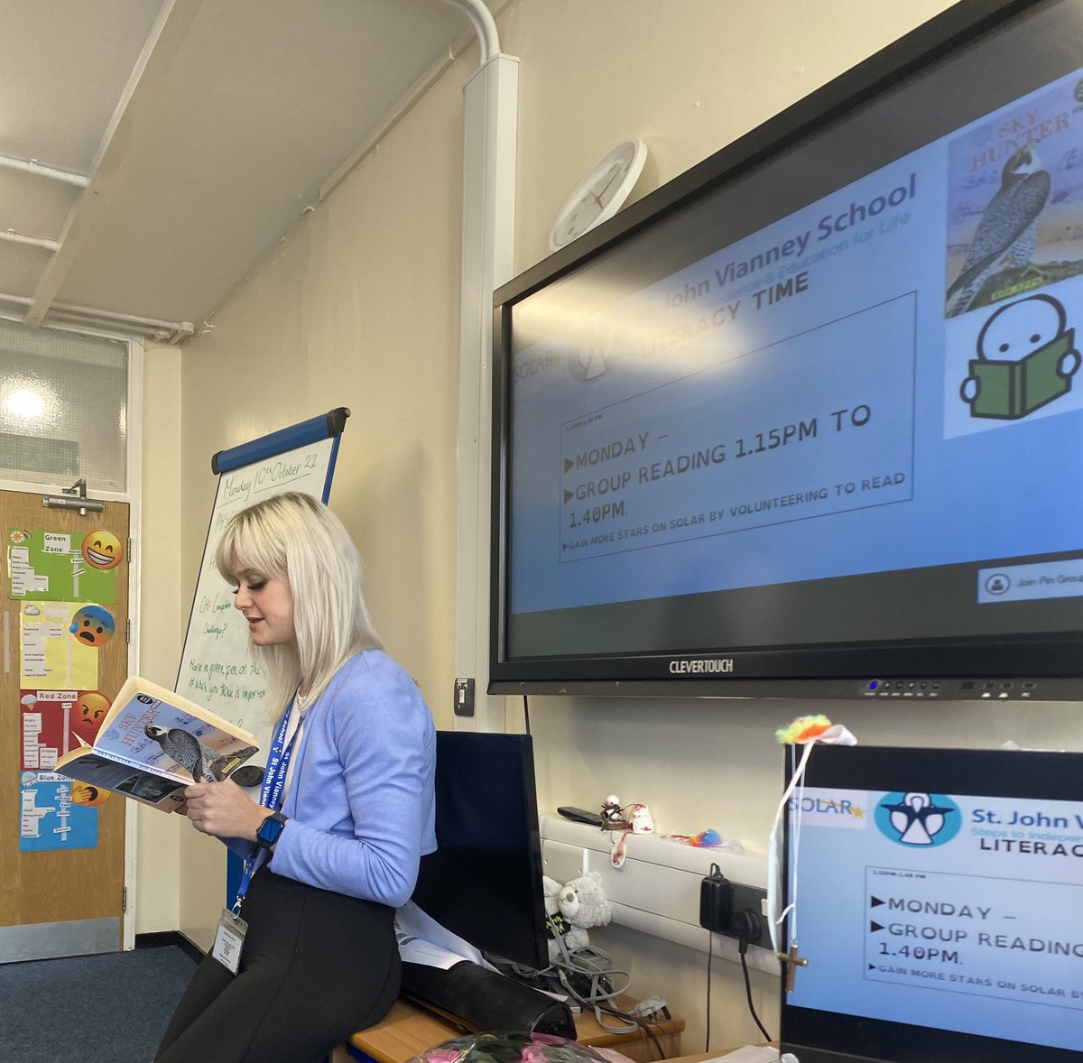 GarfinMrs's tweet photo. Monday literacy time @StJohnVianneySc is class reading which is led by Miss Ball. We are reading Sky Hunter - a mystery involving a bird of prey. We are gripped on what is happening! @MissBallSJV #literacy #reading #classreading #curriculum https://t.co/cC2T7OTJzJ