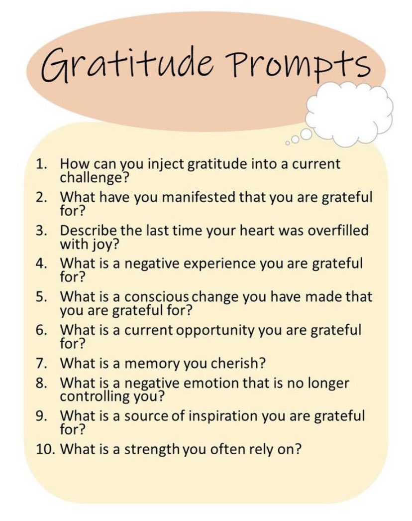 MBSHPsychClub's tweet photo. The psychology club for mental wellness wants you to know that today is Mental Health Awareness day🧠

Today’s mindful Monday’s tip is to make a gratitude list📓

Mindfulness helps us tune out distractions and improves our memory and attention skills☺️ https://t.co/WosrIKLAV8