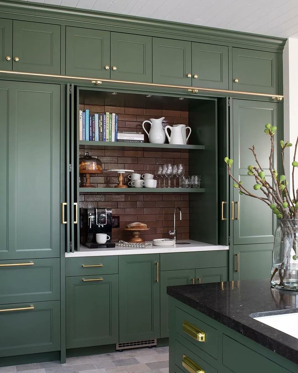 I'll have two-tone cabinets and a triple shot of espresso please and thank you. The combination of sleek and sophisticated with a touch of brass accents on this gorgeous coffee bar creates an air of luxury that is irresistible.
-
#CustomHomes #LuxuryHomes #CustomBuilds