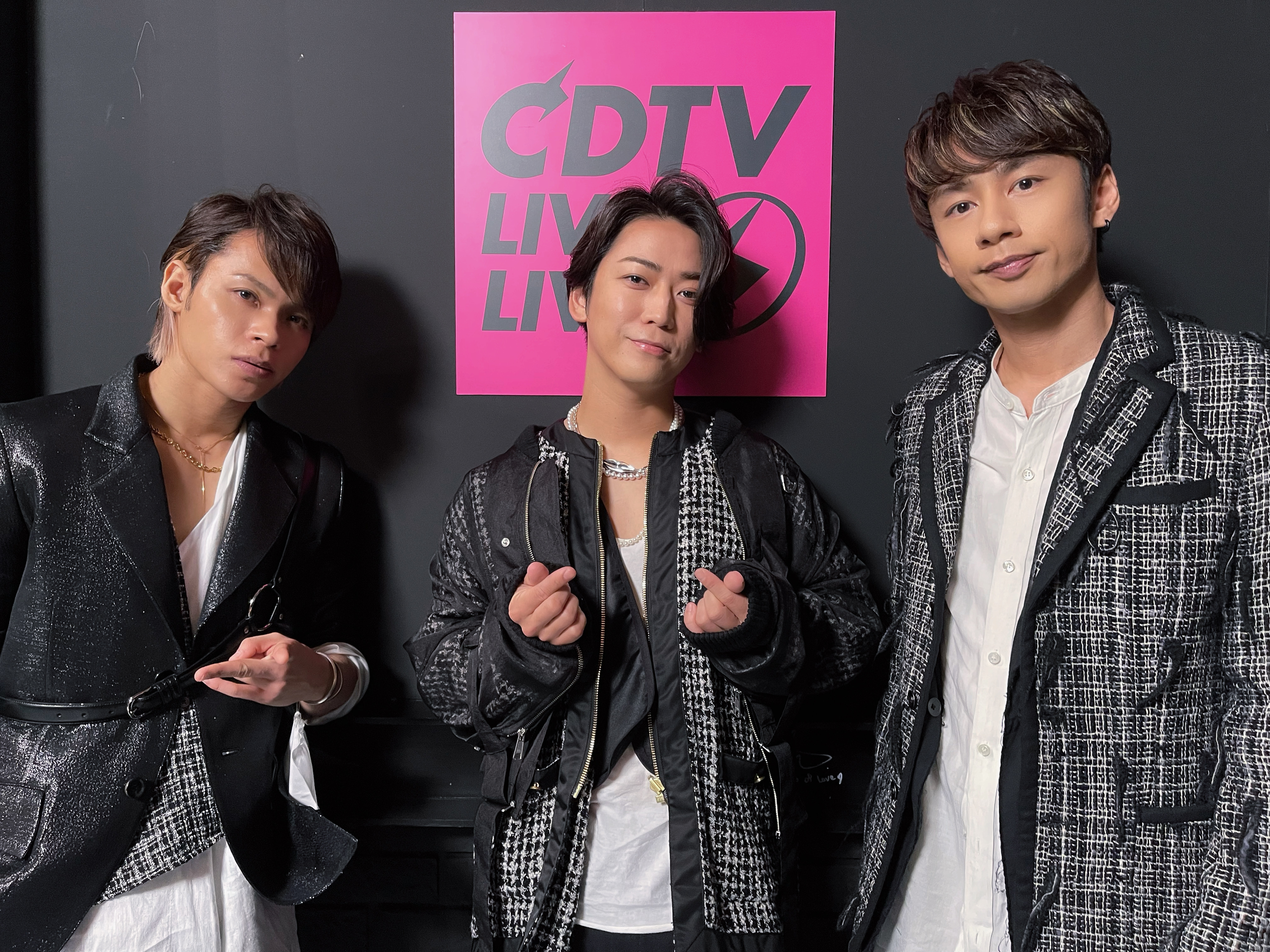 FetYKNdUcAE8JgT?format=jpg&name=4096x409