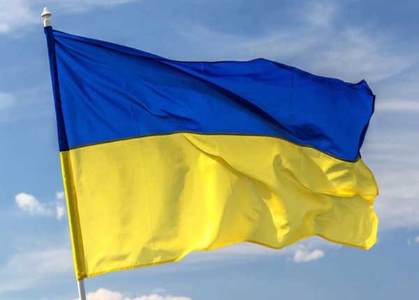 AlinejadMasih's tweet photo. Iranians stand in solidarity with #Ukraine. As president @ZelenskyyUa said, many drones attacking Ukraine were Iranians. Terrorist regimes are united, we must get united too. Let's join forces in this fight against terrorism &amp; ask the world to join us!
#IranRevolution
#MahsaAmini https://t.co/EVtxA7ABUY