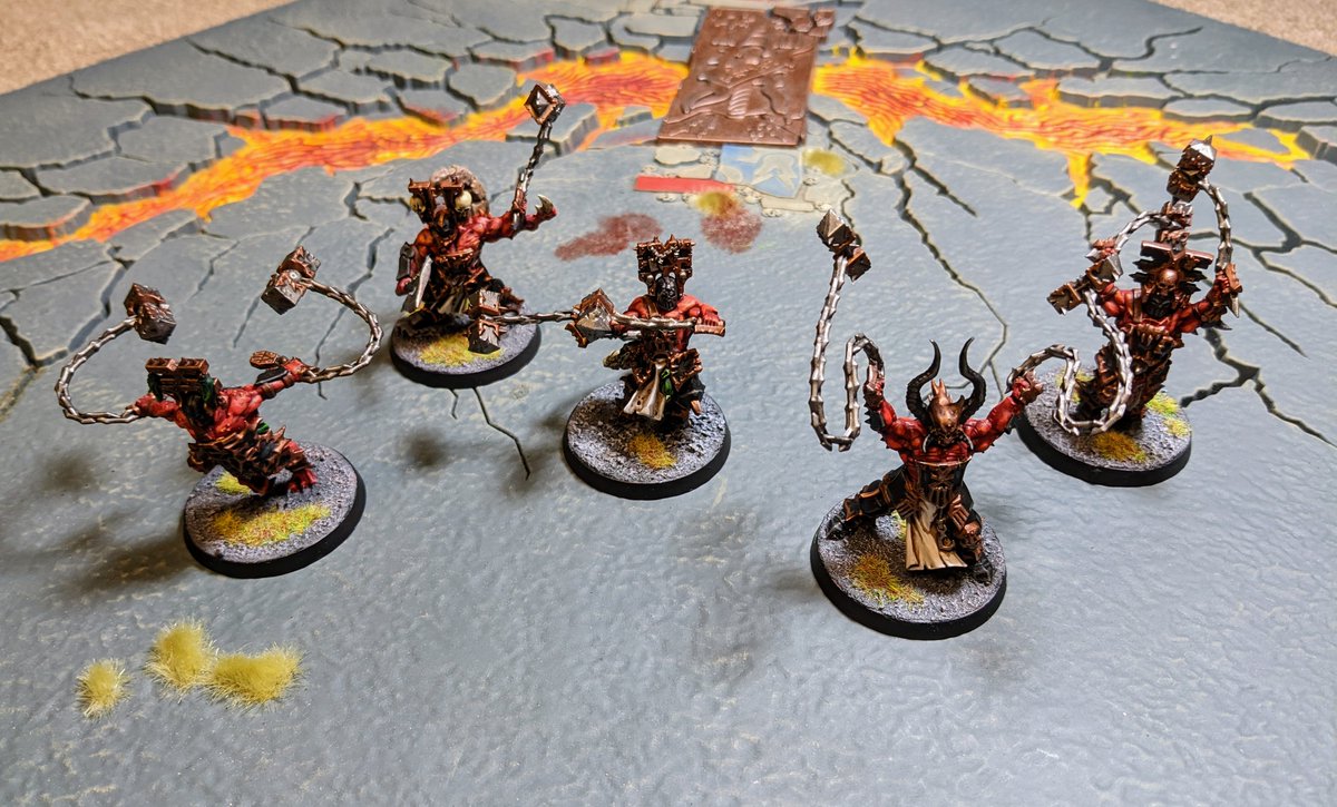 dacapt81's tweet photo. Wrathmongers all done. #miniaturemonday #warhammercommunity https://t.co/DiRpAGcgXj