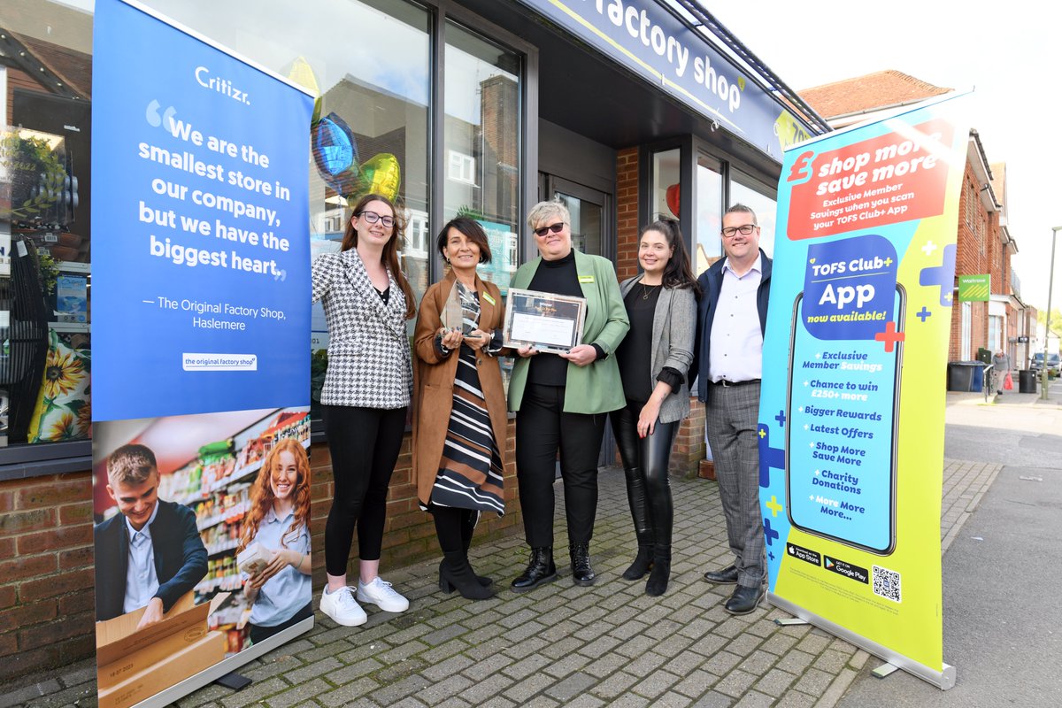 It was my absolute pleasure to visit the <a href="/ProudOfMyStore/">Proud Of My Store</a> winner on behalf of @Critizr_UK, <a href="/tofsuk/">The Original Factory Shop</a> Haslemere🏆

Meeting Karen's team, you can see how the local community is present in everything the store does.

A shining example of #BusinessTransformation and #CX excellence!