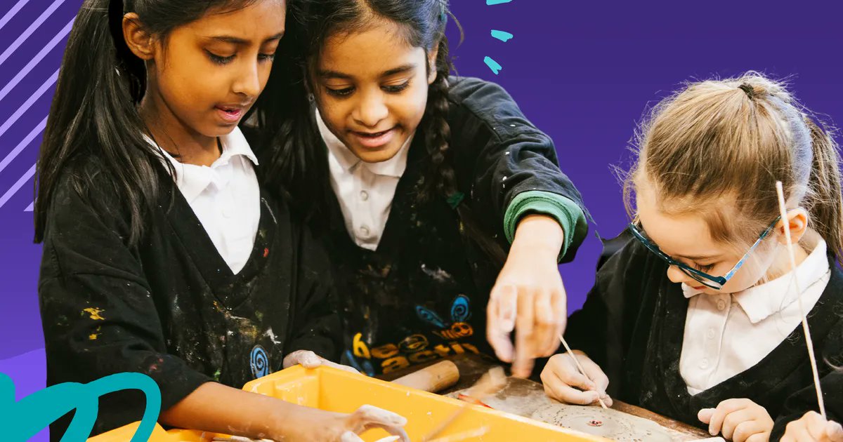 The countdown is on for @Artsmarkaward's Celebration Week ⌛ On 7-11 Nov, shout about the fantastic achievements of your school & get creative exploring the importance of community with your students 🎉 Discover @Artsmarkaward's FREE creative resources: bit.ly/3MhIlAF