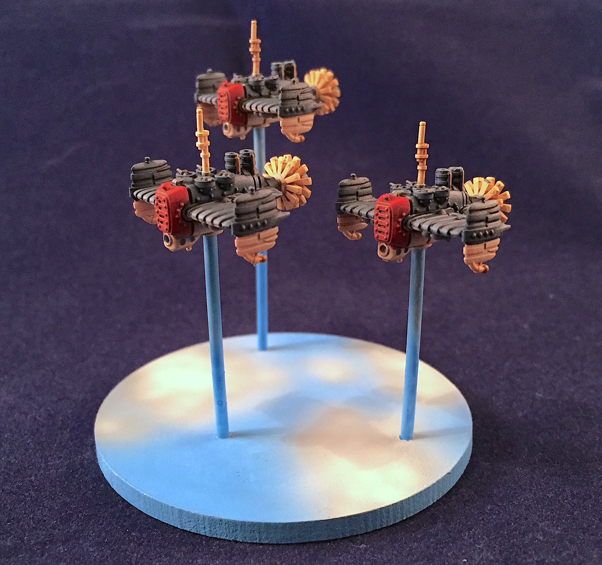 MiniatureMartin's tweet photo. They're Grumblefleas! They're cute! They're tiny! They're laden to the gills with high explosives! And they're on the MMF store NOW. 

https://t.co/HJN1sIEeR0 https://t.co/JycVbuWmsp