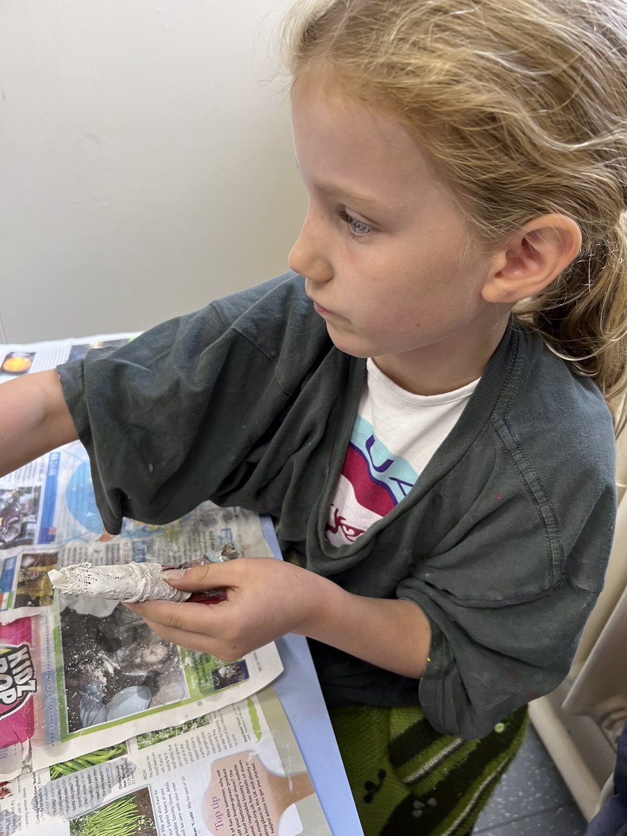 ClaphamTerrace1's tweet photo. After that it was time to modroc! Very carefully, we covered our newspaper templates with modroc and covered, leaving to dry! #modroc #DT #project https://t.co/fIVz4yC7WC