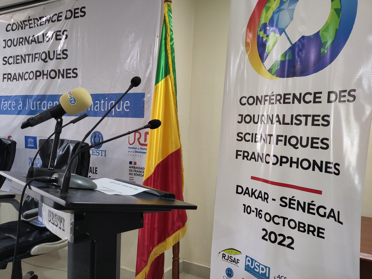 Marion_deVevey's tweet photo. C'est parti pour les conférences des journalistes scientifiques francophones ! #CJSF @WFSJ . Il est très intéressant de rencontrer des collègues du monde entier et de découvrir les différences et similarités dans les questionnements et la manière de les traiter. https://t.co/lruk88lIHa