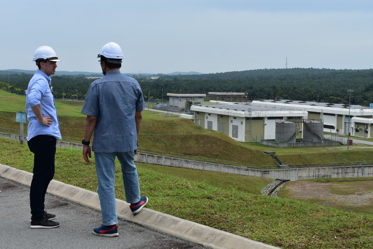 See you at 2pm today in the <a href="/WEFTEC/">WEFTEC</a> Global Center: <a href="/dcwater/">DC Water</a> <a href="/CleanWaterNews/">Clean Water Services</a> <a href="/TheWaterCouncil/">The Water Council</a> #PDT <a href="/USWP/">US Water Partnership</a> bring "Smart Engagements: Utility Twinning for Water Security" to life! Travel tales, tech transfer... waterenvironmenttechnology-digital.com/waterenvironme…