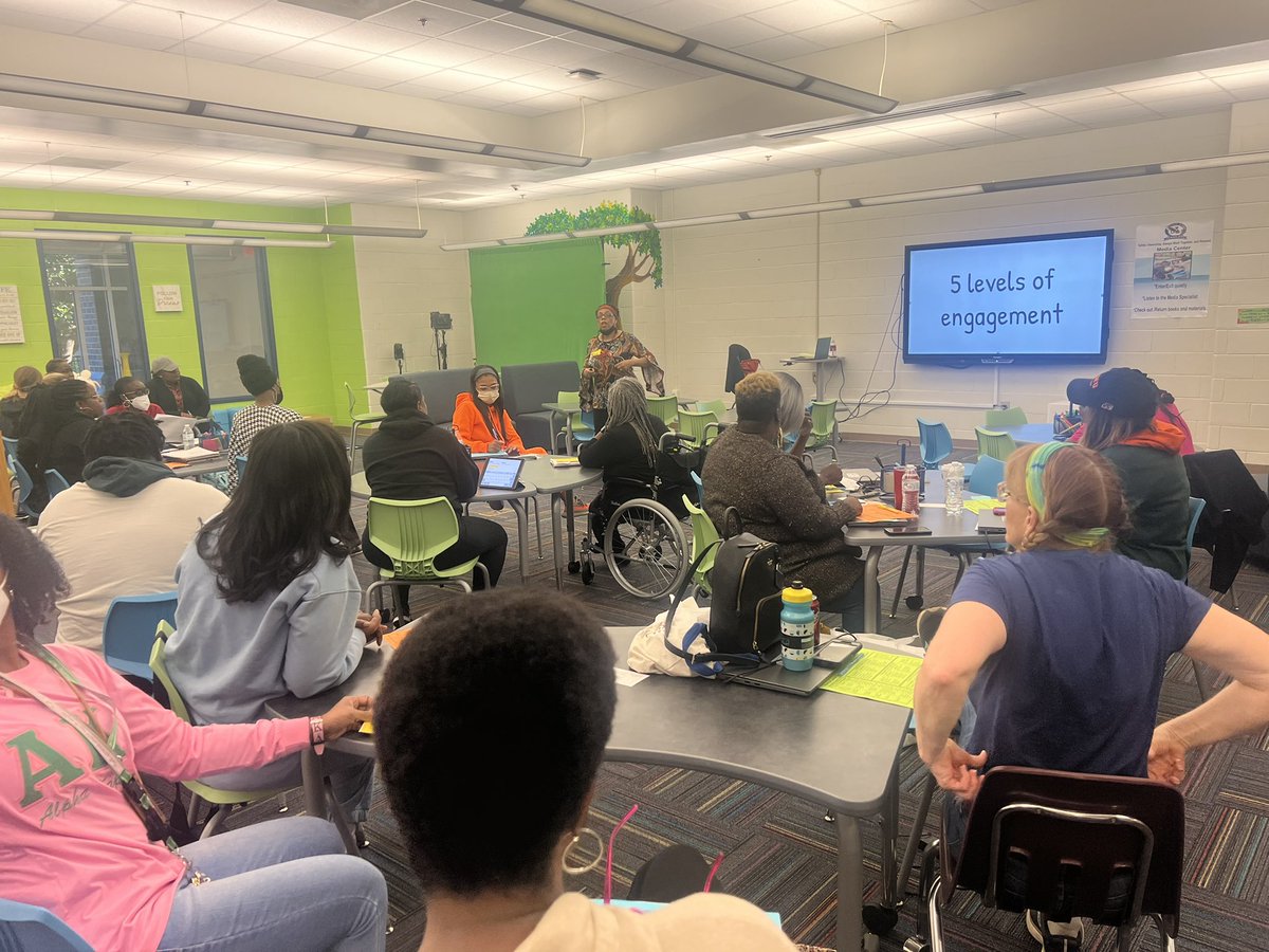 DrTSpencer's tweet photo. Maximizing Engagement with Ms. Bernadette Lambert!!! #FinchIsCommittedToLearning #ItsGameTime #TogetherWeWill #IntentionalPD #GettingBetterFaster @TommyUsherAPS @DrIsisM @apsupdate @_craigasimmons https://t.co/iTO2riDFD1