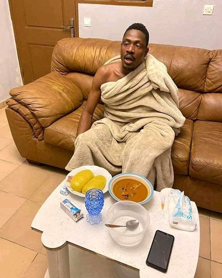 Peguy_Certifie's tweet photo. Non mais ...
C'est quelle qualité de malade ça ?
😭😂🤦‍♂️ https://t.co/CcTxW8ArPo