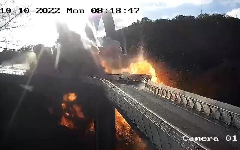 Russia used a cruise missile to attack a...pedestrian bridge in Kyiv today. 
This is the invasion plan Trump called 'genius;' these are the people Tucker Carlson says he's rooting for; this is the government Elon Musk is trying to bail out.