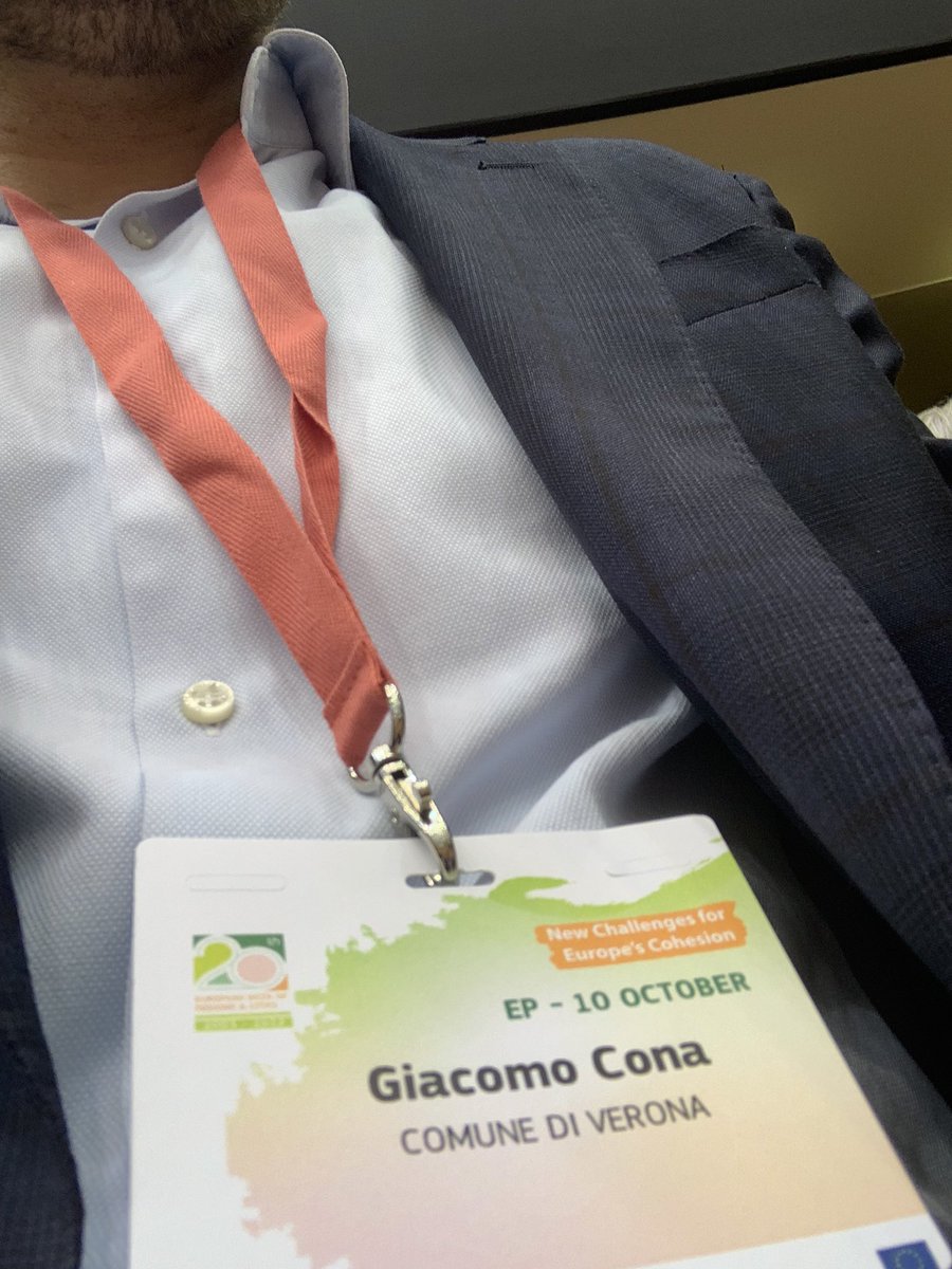 Giacomo_Cona's tweet photo. All’apertura della #EURegionsWeek 
con i saluti della Presidente del Parlamento @RobertaMetsola, del Presidente del Comitato delle Regioni  Vasco Alves Cordeiro e la Commissaria UE per la politica regionale @ElisaFerreiraEC.
#VeronaEuropea https://t.co/YOYAKEmDeb