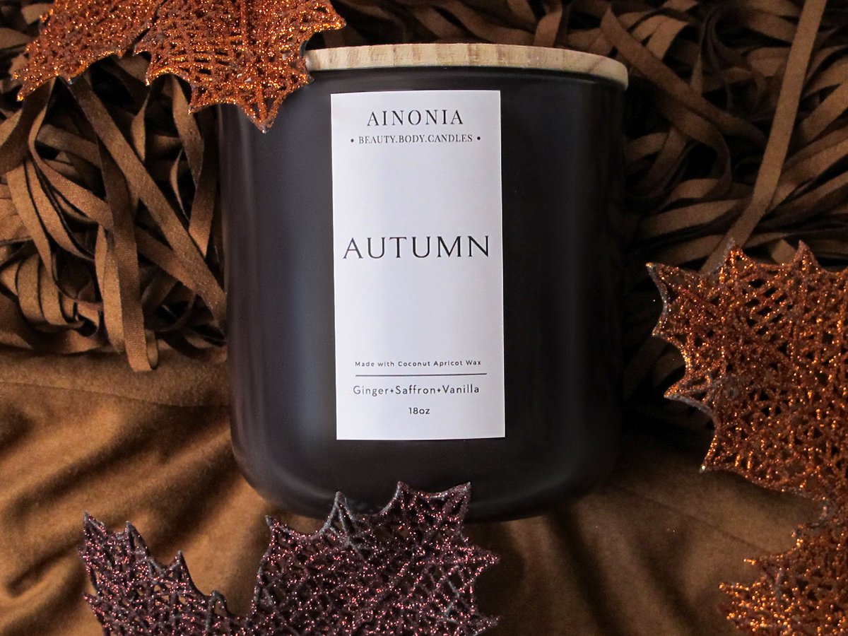 AinoniaC's tweet photo. The Smell of Fall candle is a delicious scent that captures the essence of fall. With its blend of saffron, ginger and vanilla, this fragrant candle will fill your home with warmth and #autumn aromas. https://t.co/WdarFUxbrP