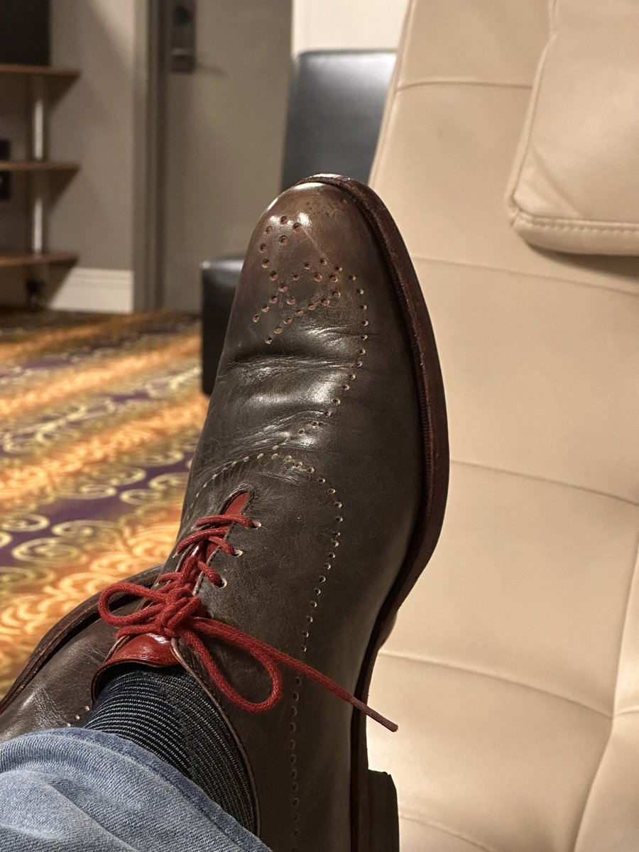 JackNewtonsShoe's tweet photo. These bad boys are about to hit the stage. And yes, they’re real (I think)
#cliocon @goclio https://t.co/yI5iN1Bcv1