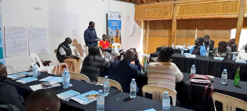 ngoforum's tweet photo. #𝐒𝐂𝐄𝐍𝐄𝐔𝐆 𝐑𝐞𝐟𝐫𝐞𝐬𝐡𝐞𝐫 𝐓𝐫𝐚𝐢𝐧𝐢𝐧𝐠𝐬 | Western Region 📌

Topowa &amp; civic mentors from Ankole, Kigezi &amp; Tooro undergo a refresher training in Bushenyi District.

#TheNGOBlueprint https://t.co/4oxt3gGDZ9